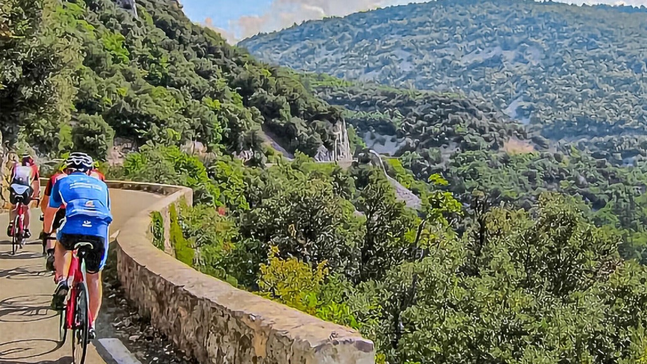 Photo of Others in Roquemaure