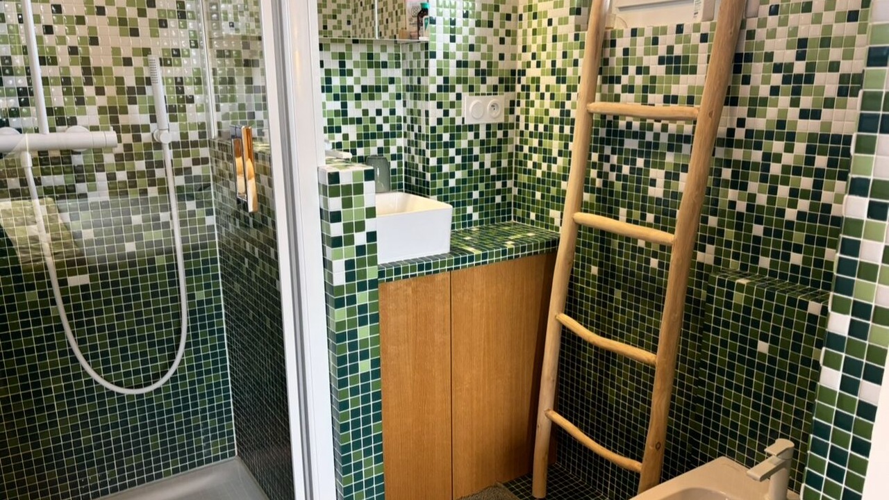 Photo of Bathroom in Tregastel