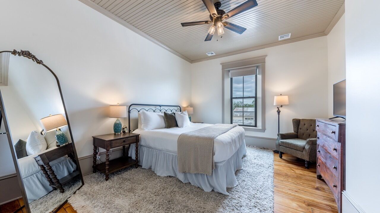 Photo of Bedroom in Wamego