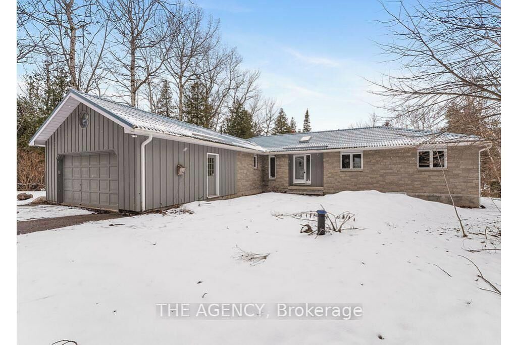 Photo of Outdoor in Lafontaine