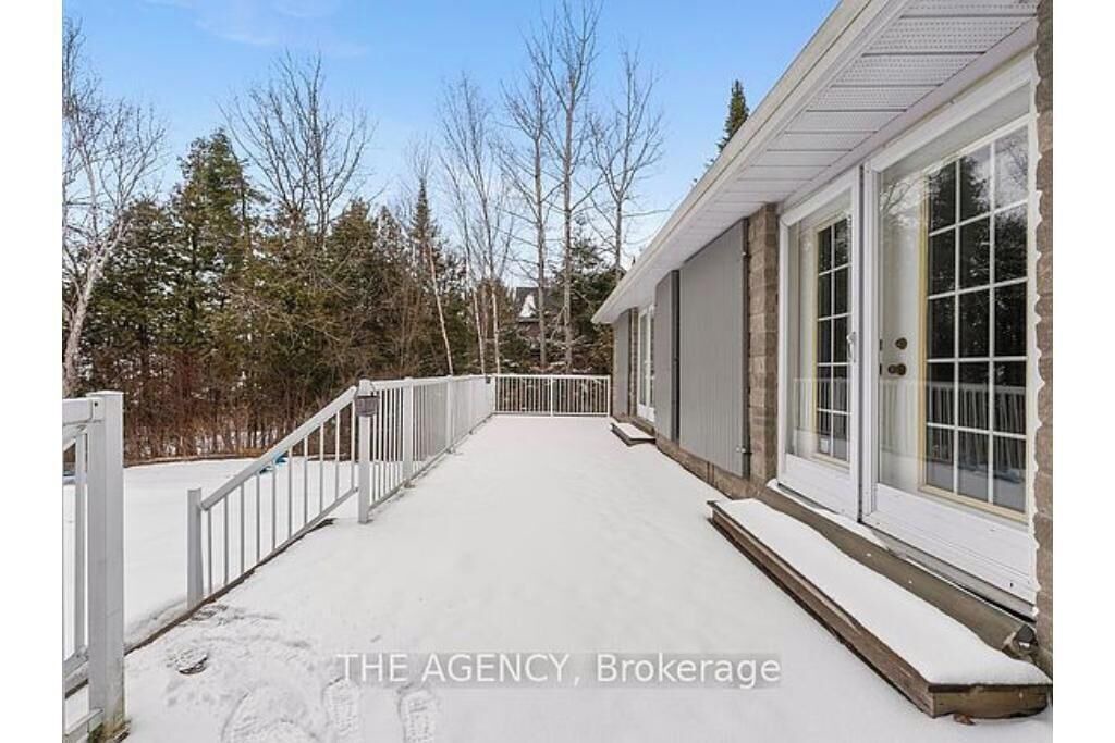 Photo of Outdoor in Lafontaine