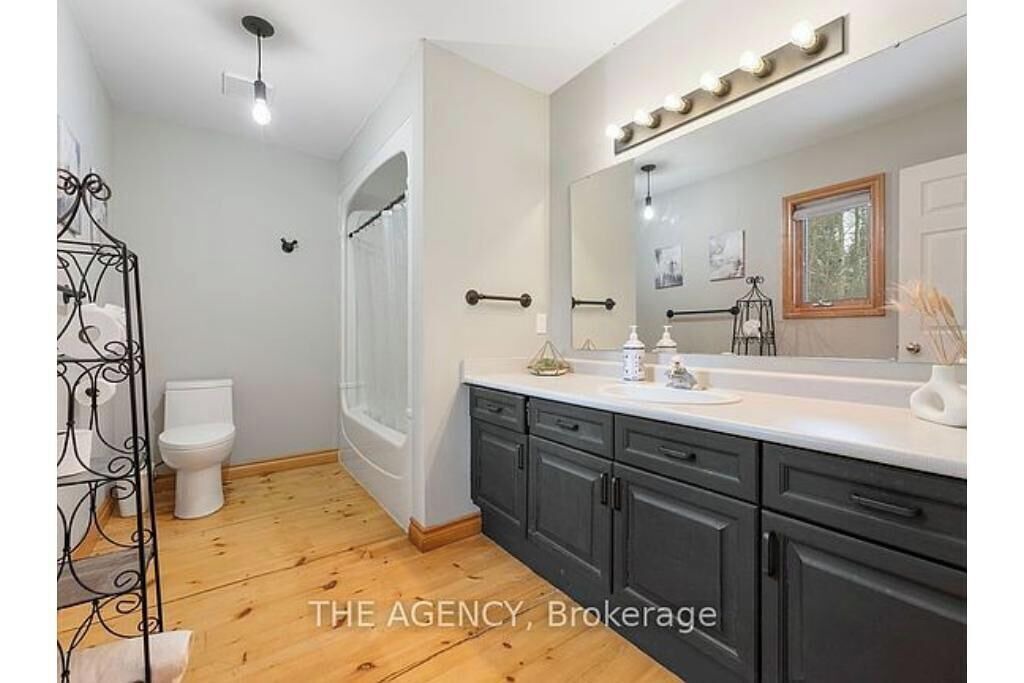 Photo of Bathroom in Lafontaine