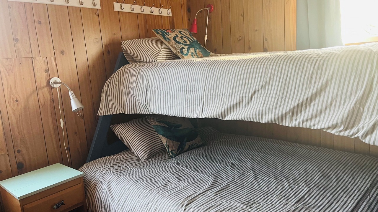 Photo of Bedroom in Colchester County
