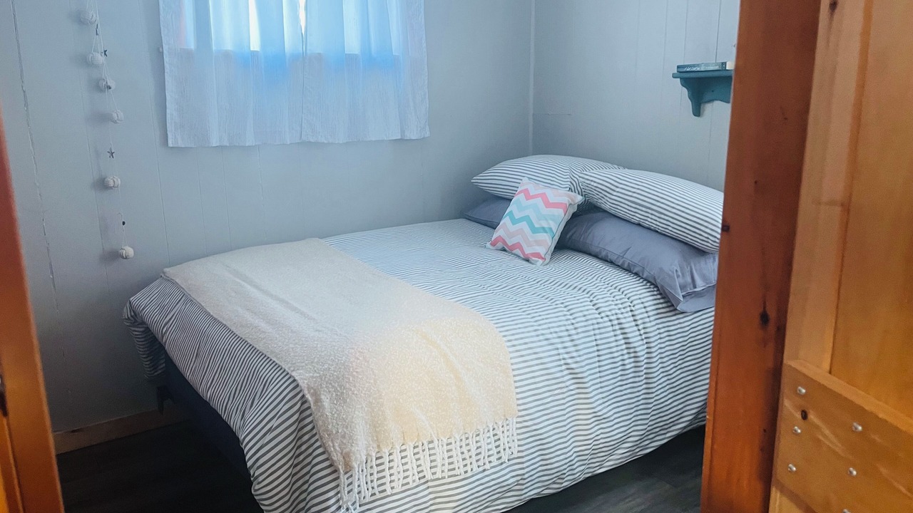Photo of Bedroom in Colchester County