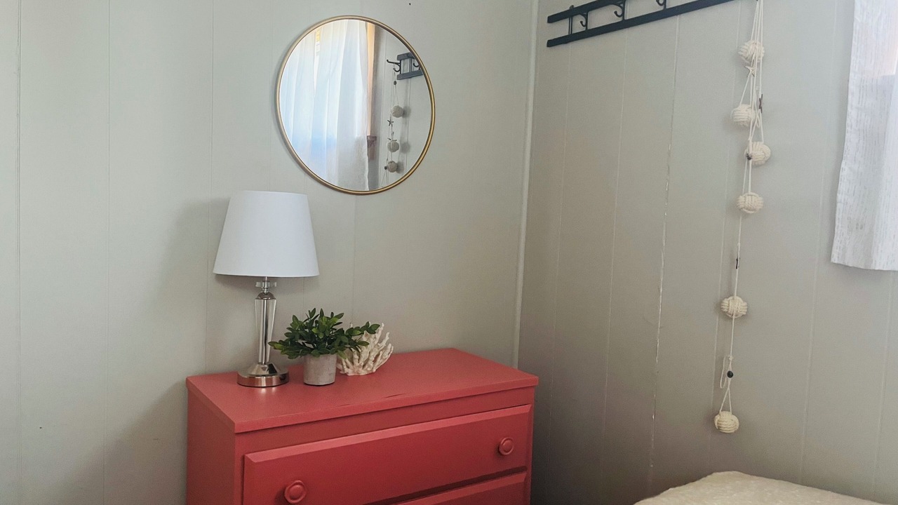 Photo of Bedroom in Colchester County