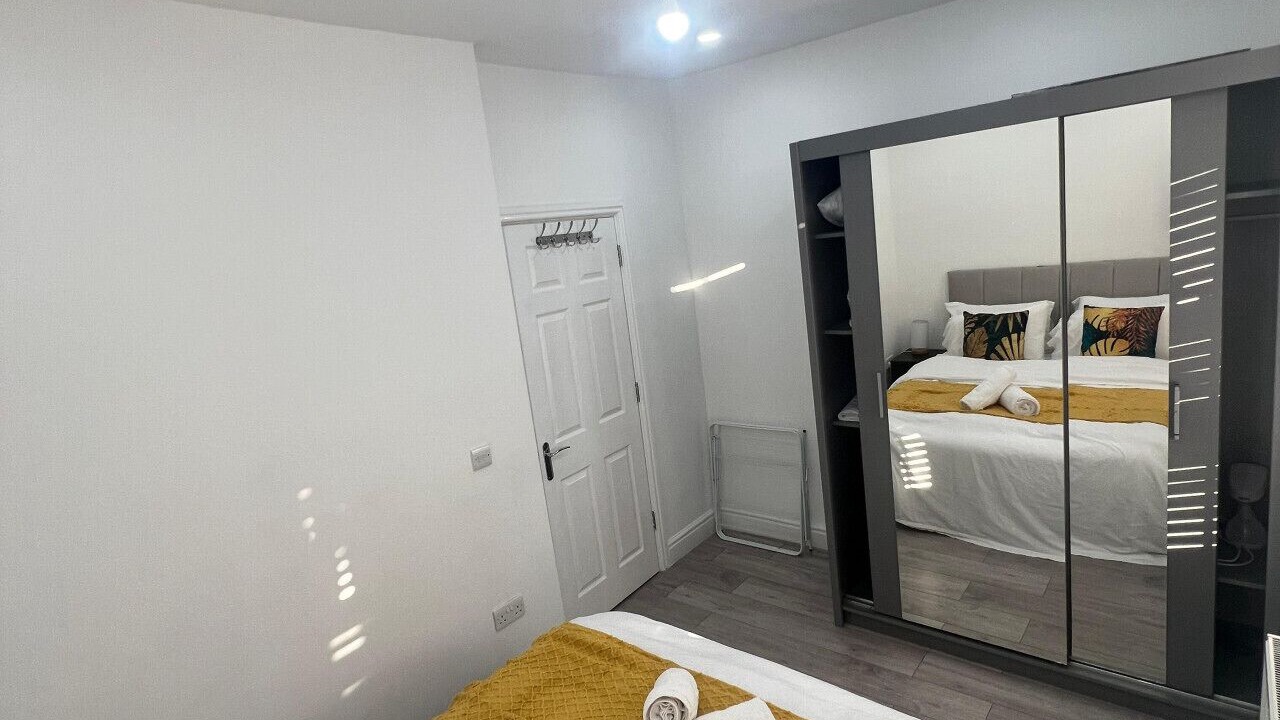 Photo of Bedroom in Valentines