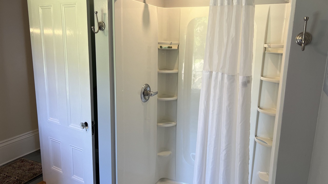 Photo of Bathroom in Rockland
