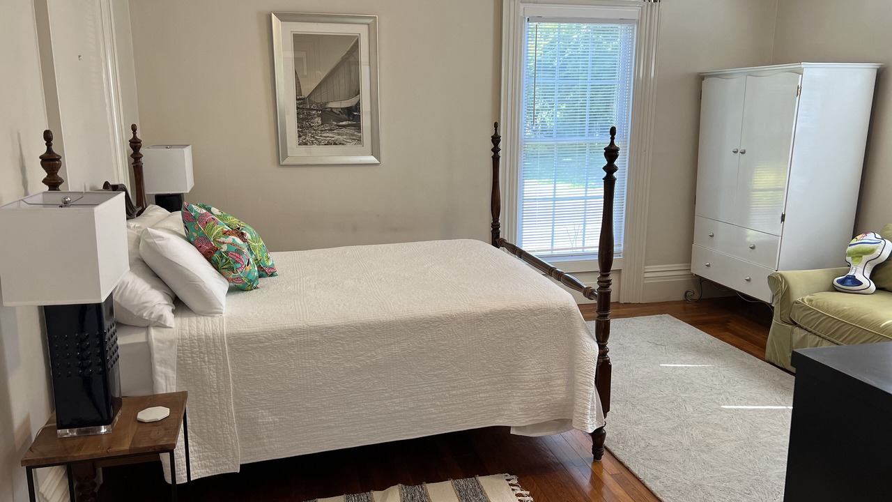 Photo of Bedroom in Rockland