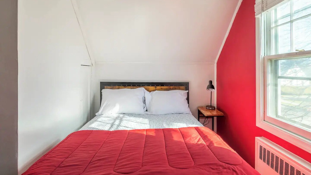 Photo of Bedroom in Uniondale