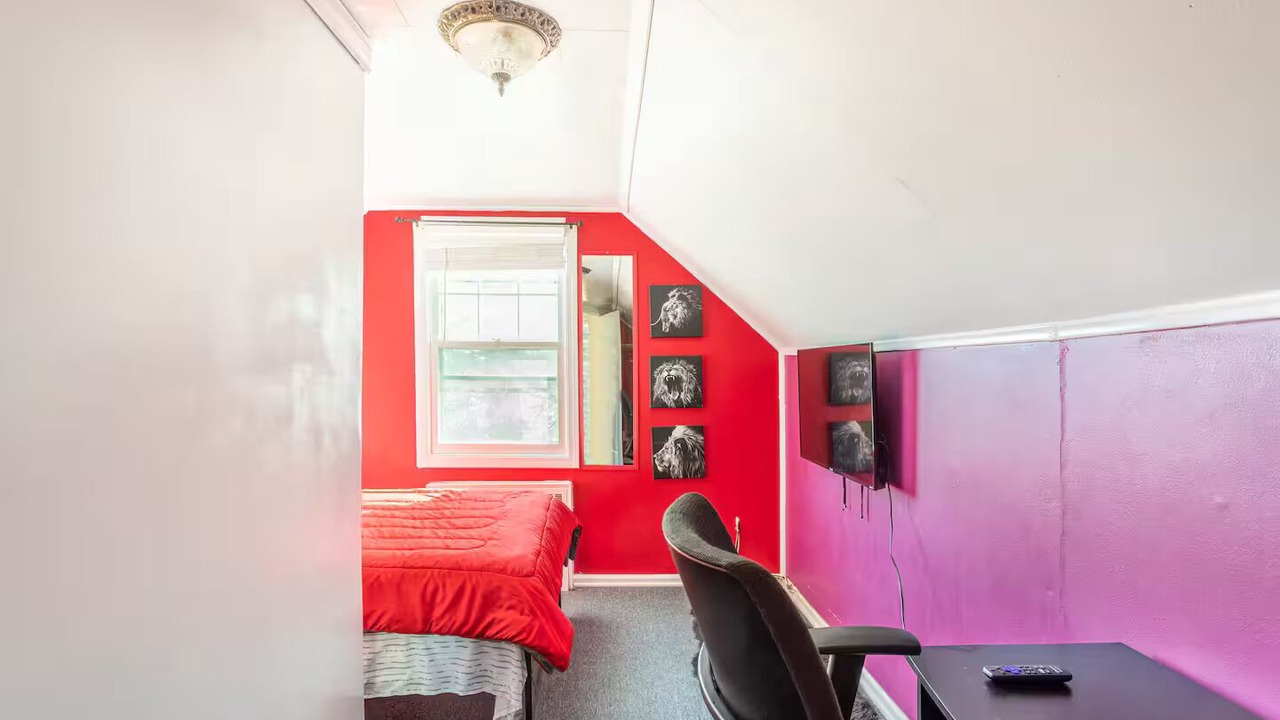 Photo of Bedroom in Uniondale