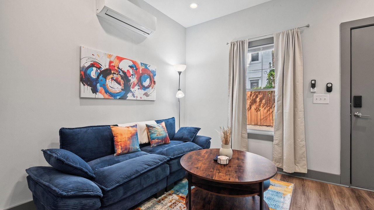 Photo of Livingroom in Rocky Mount