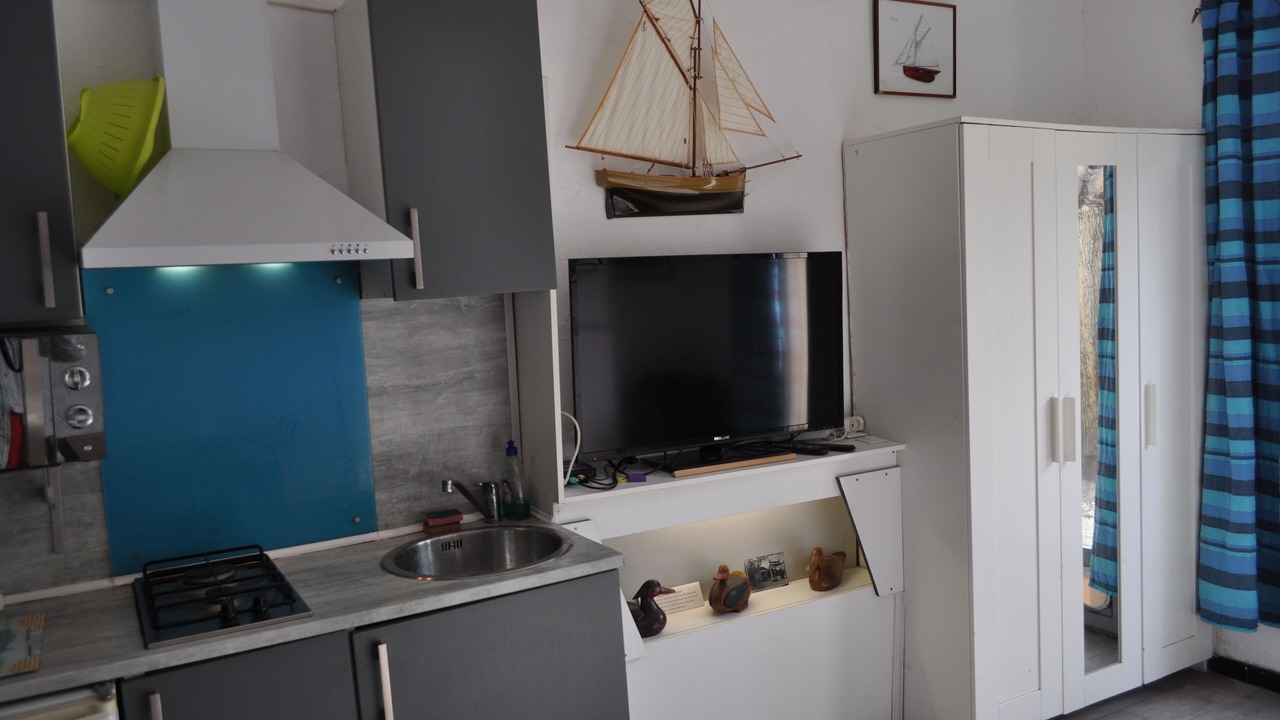 Photo of Kitchen in Saint-Laurent-d'Aigouze