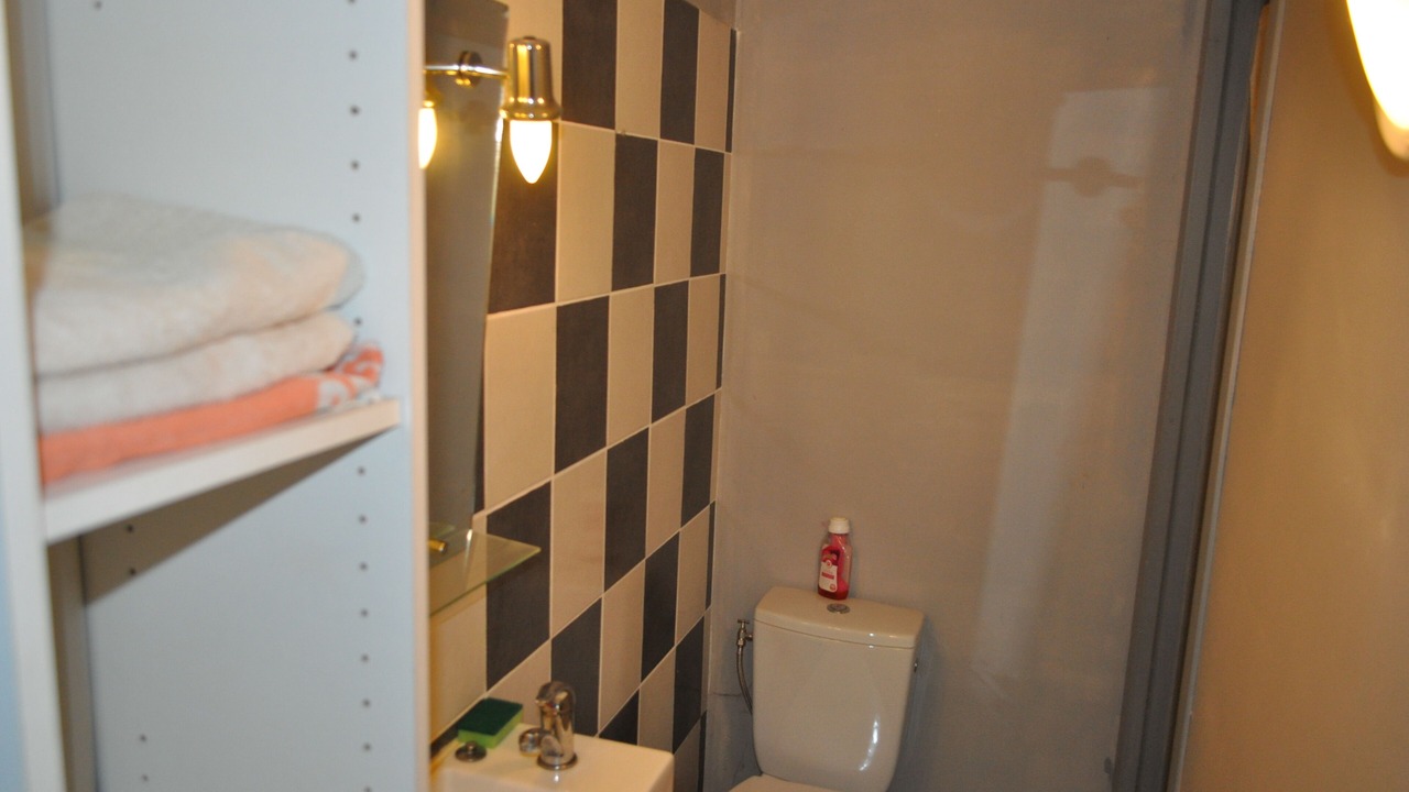 Photo of Bathroom in Saint-Laurent-d'Aigouze