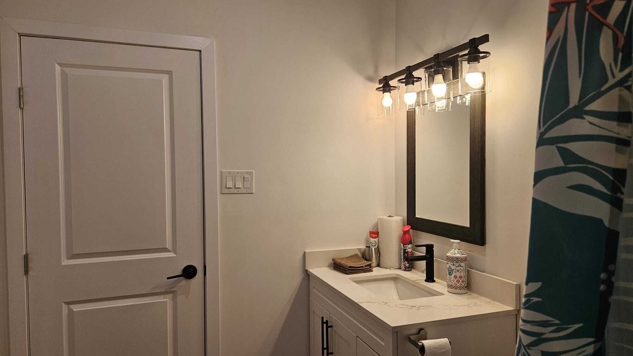 Photo of Bathroom in Thunder Bay