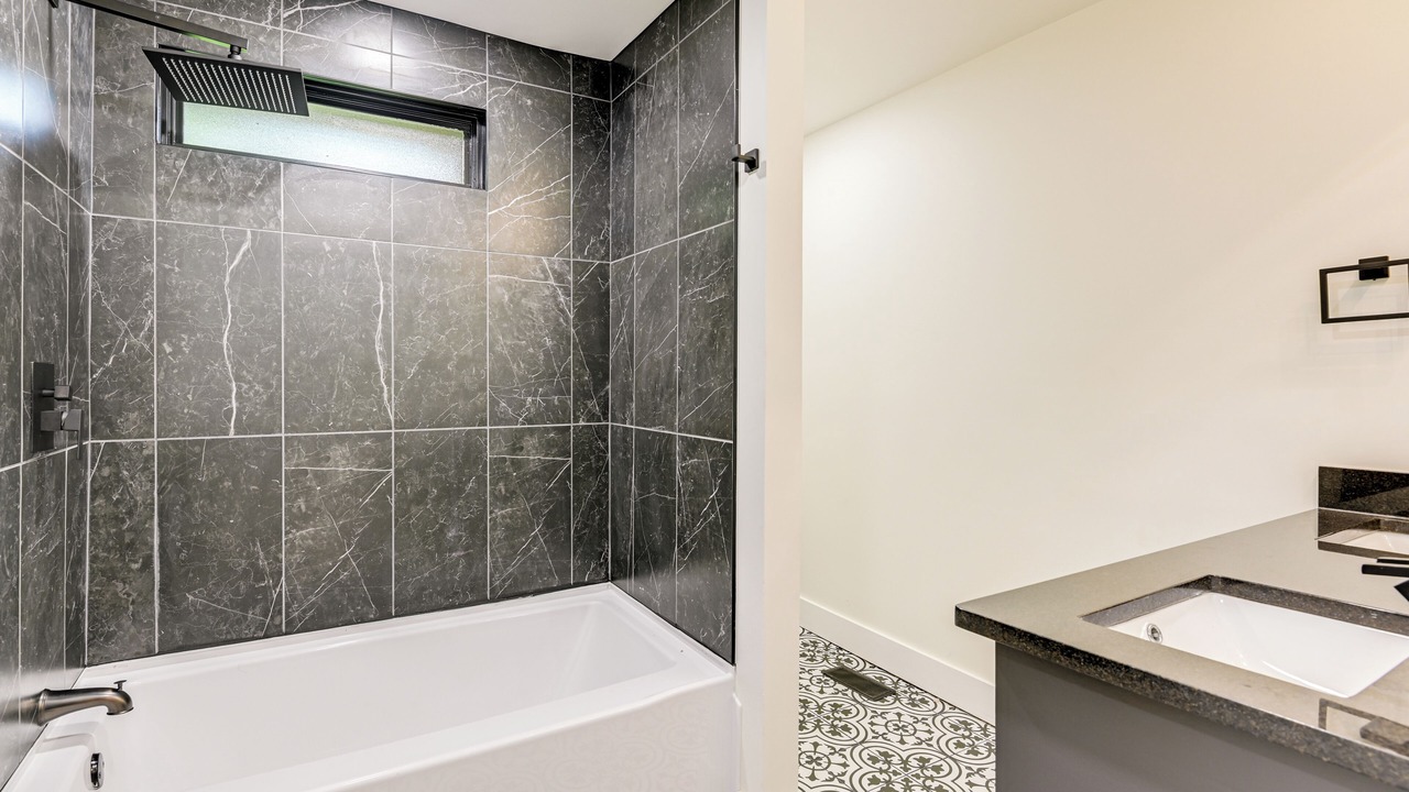 Photo of Bathroom in West Meade