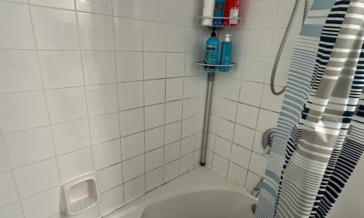 Photo of Bathroom in Bay Street Corridor