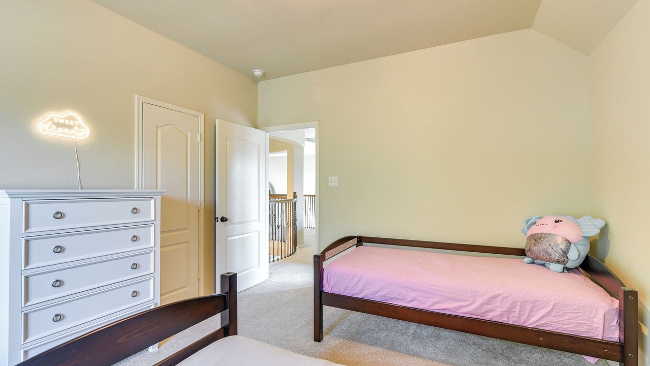 Photo of Bedroom in Iowa Colony