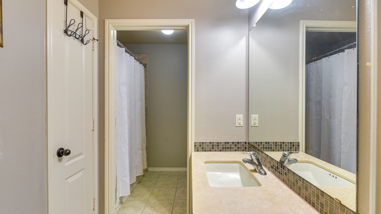 Photo of Bathroom in Iowa Colony