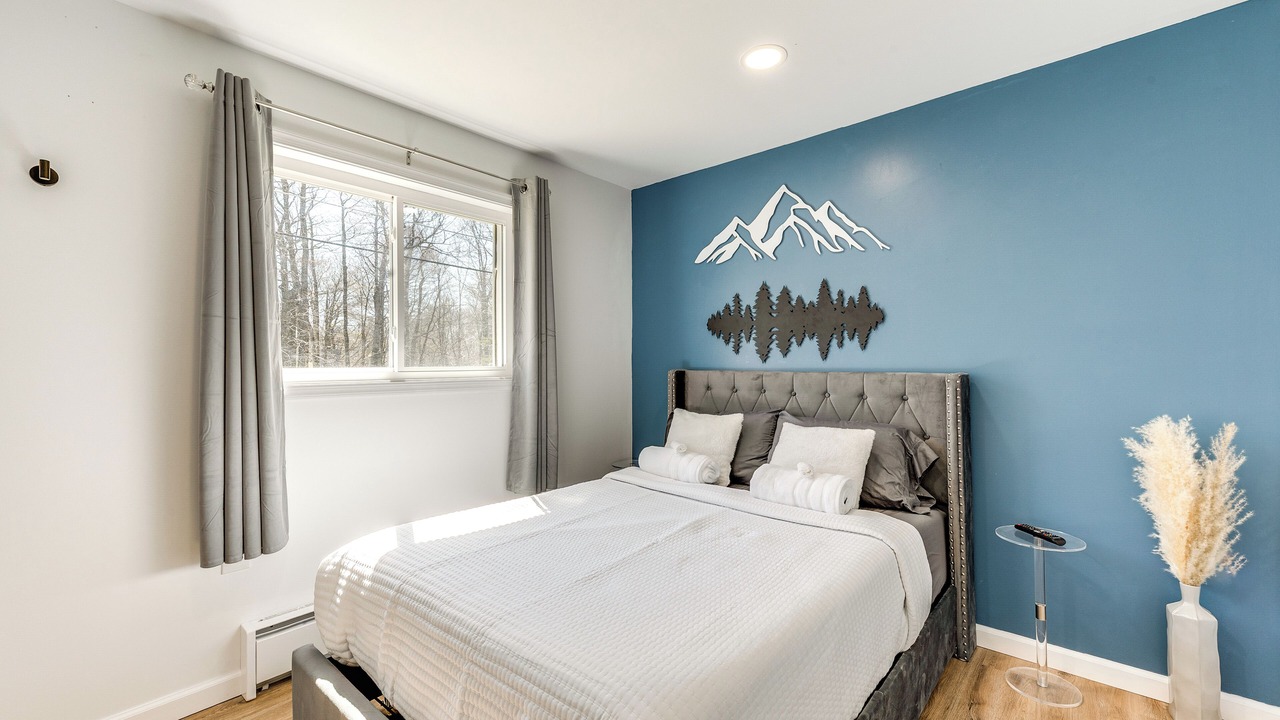 Photo of Bedroom in Tobyhanna