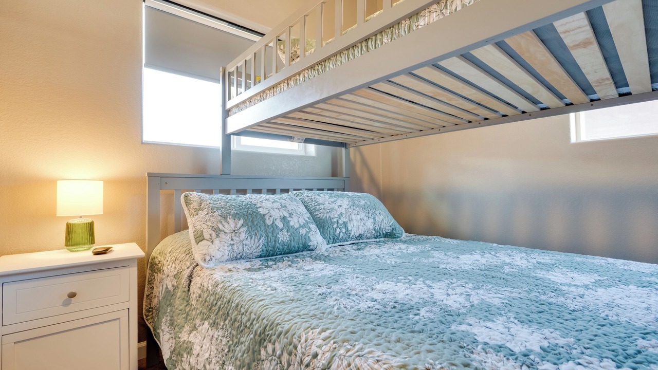Photo of Bedroom in Elgin