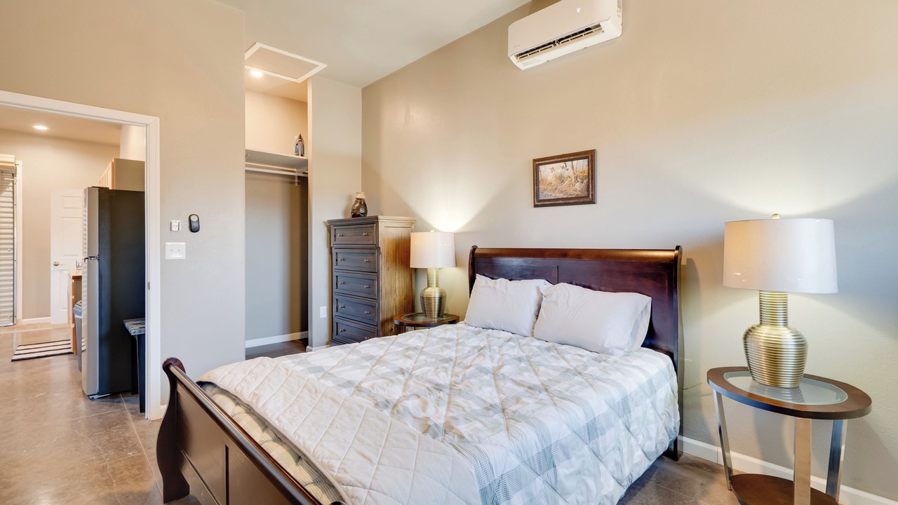 Photo of Bedroom in Elgin