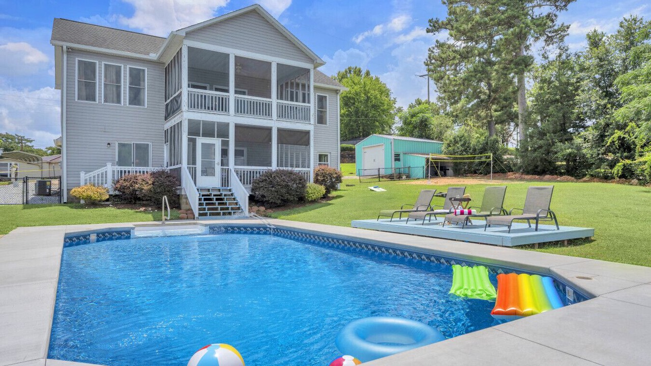 Photo of Outdoor in Greenwood