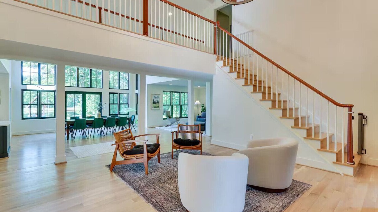 Photo of Bedroom in Bluemont