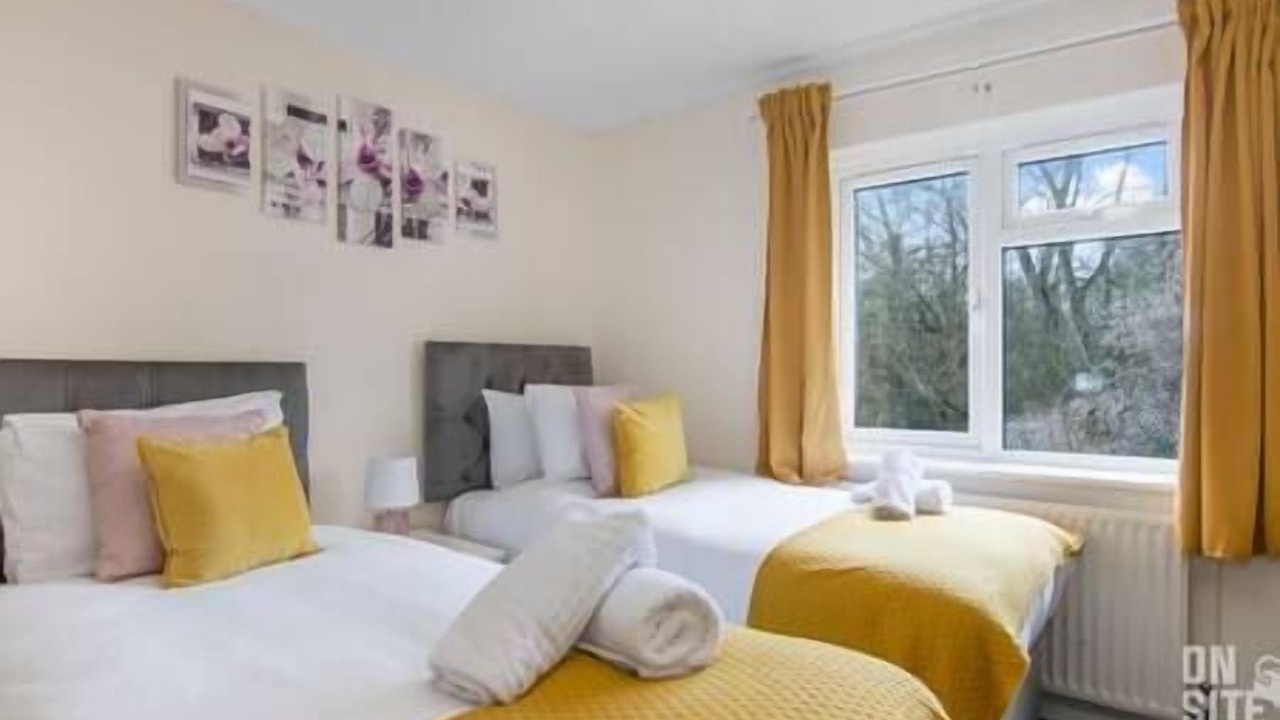 Photo of Bedroom in Hatfield