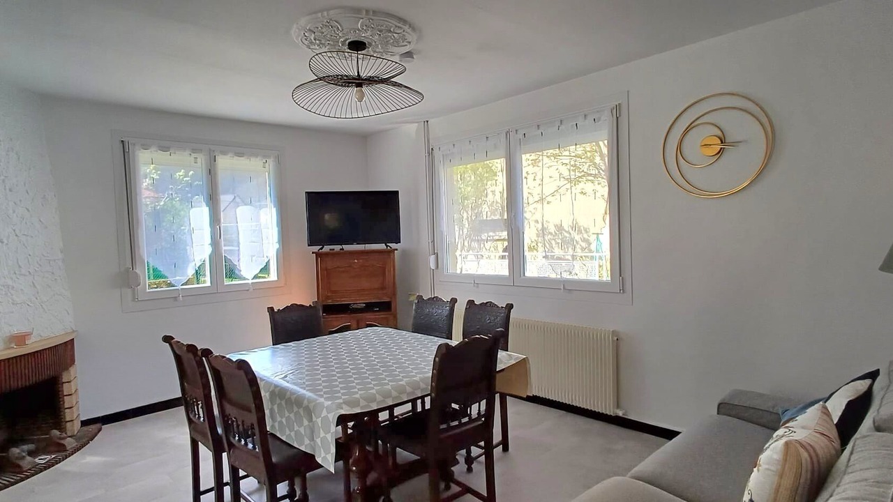 Photo of Livingroom in Revin
