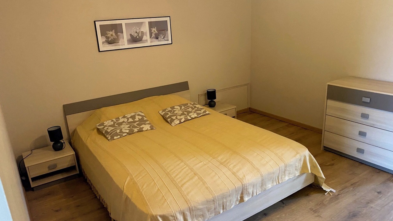 Photo of Bedroom in Valanjou