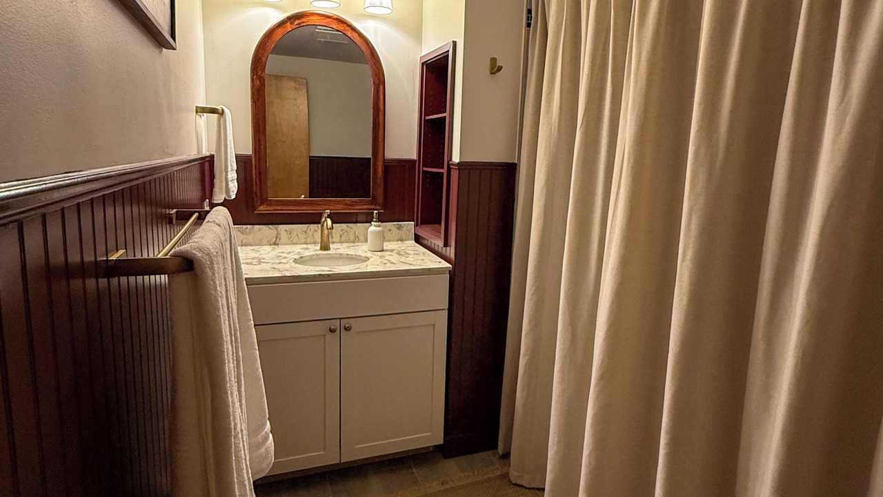 Photo of Bathroom in Miller Southside