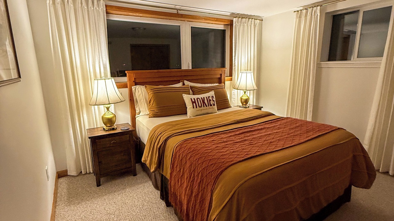 Photo of Bedroom in Miller Southside