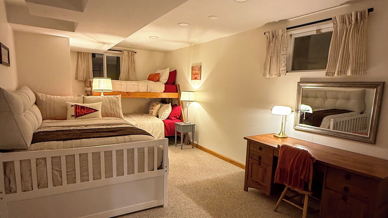 Photo of Bedroom in Miller Southside