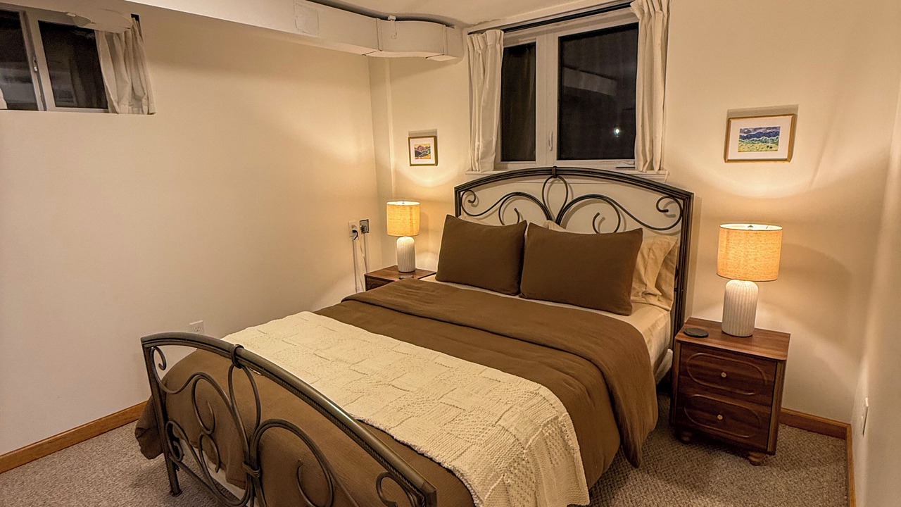Photo of Bedroom in Miller Southside