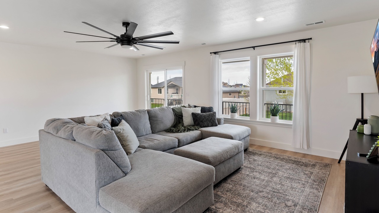 Photo of Livingroom in Syracuse