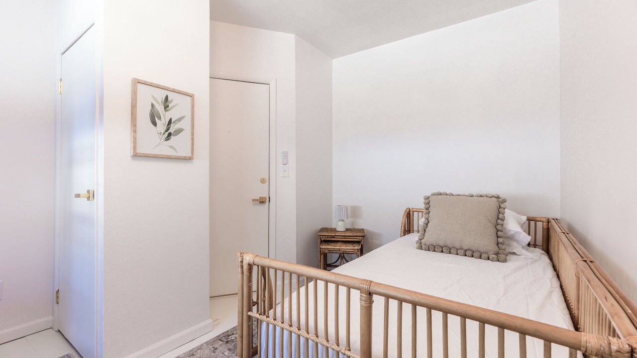 Photo of Bedroom in Wall