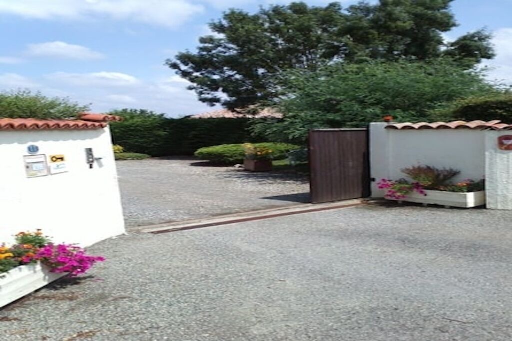 Photo of Outdoor in Lherm