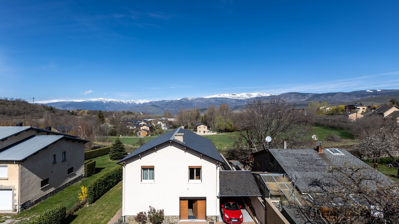 Photo of Outdoor in Err
