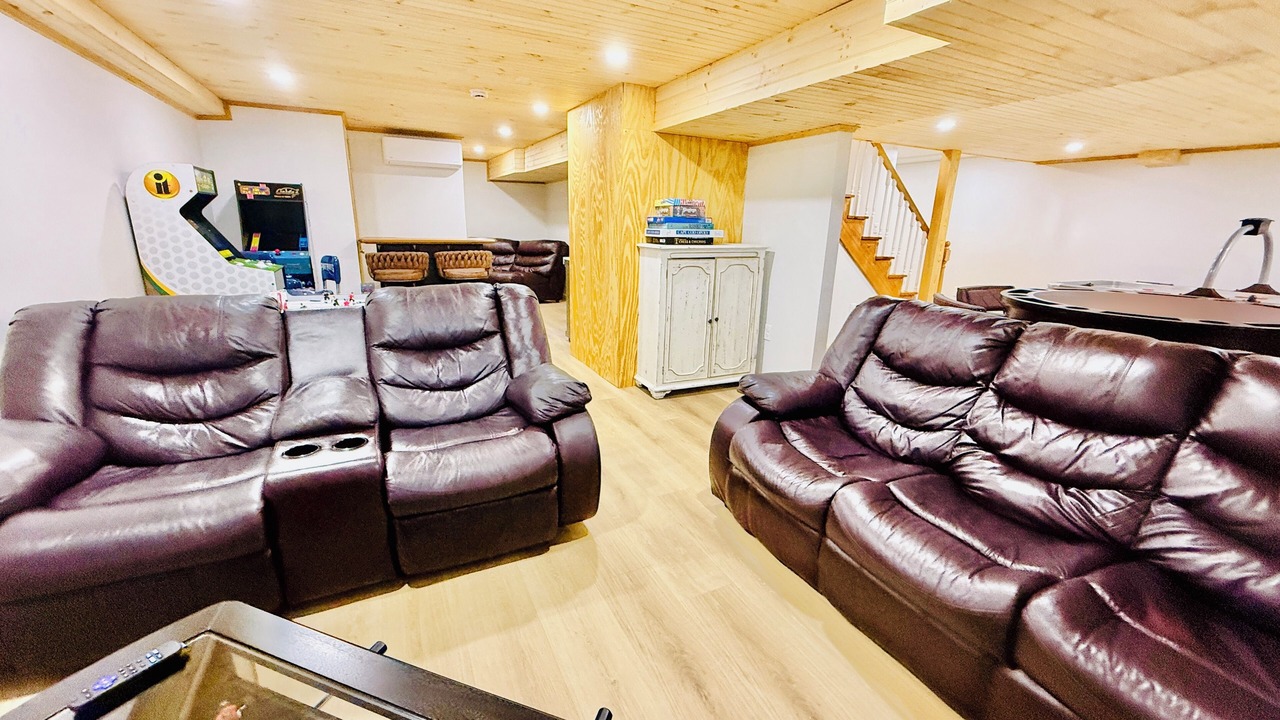 Photo of Others in Orleans