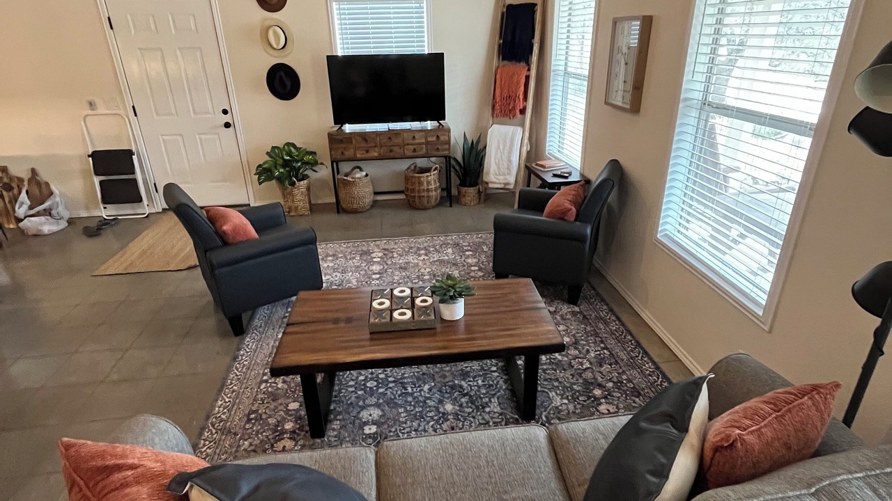 Photo of Livingroom in Leakey