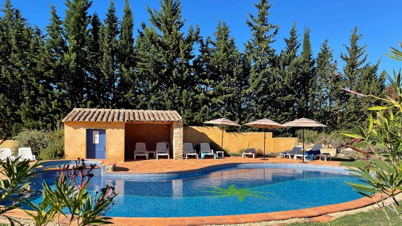 Photo of Outdoor in Suze-la-Rousse