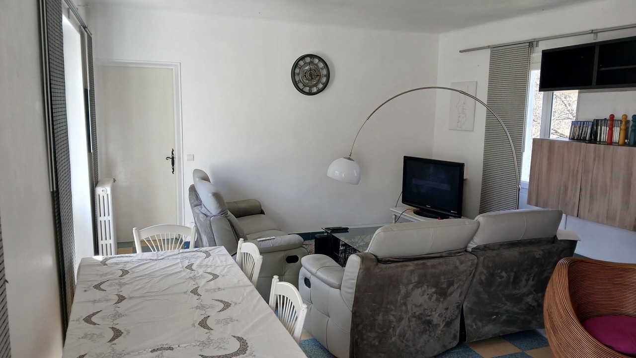 Photo of Livingroom in Saint-Laurent-le-Minier