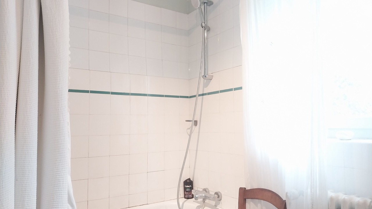 Photo of Bathroom in Saint-Laurent-le-Minier