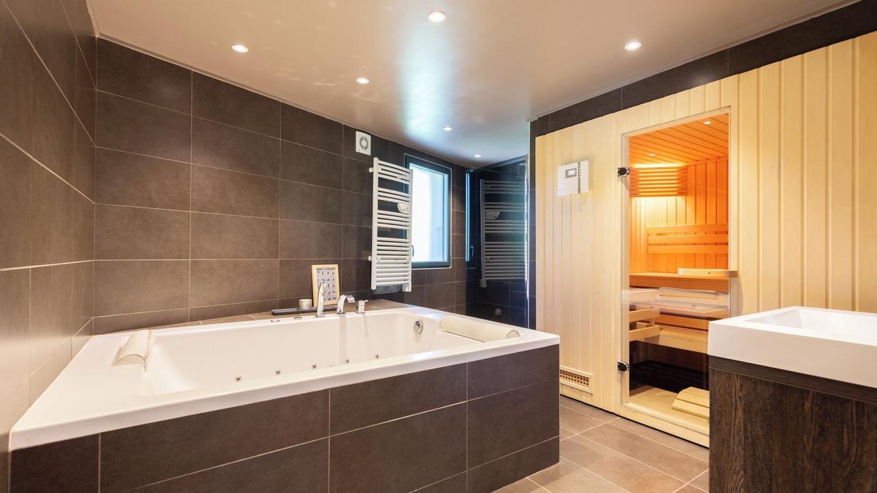 Photo of Bathroom in Pailhac