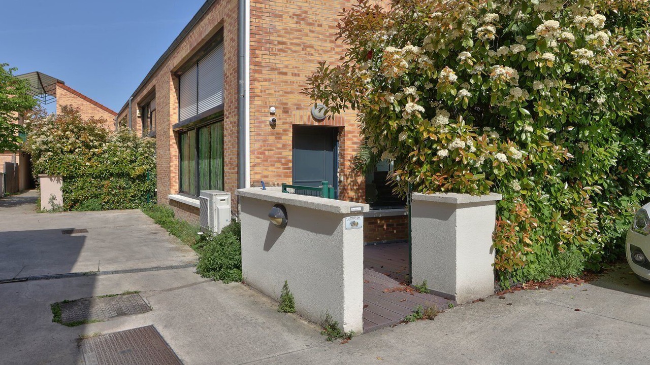 Photo of Outdoor in Cachan