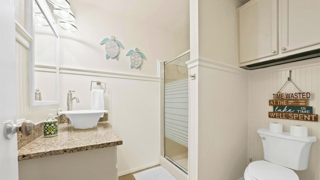 Photo of Bathroom in Quinlan