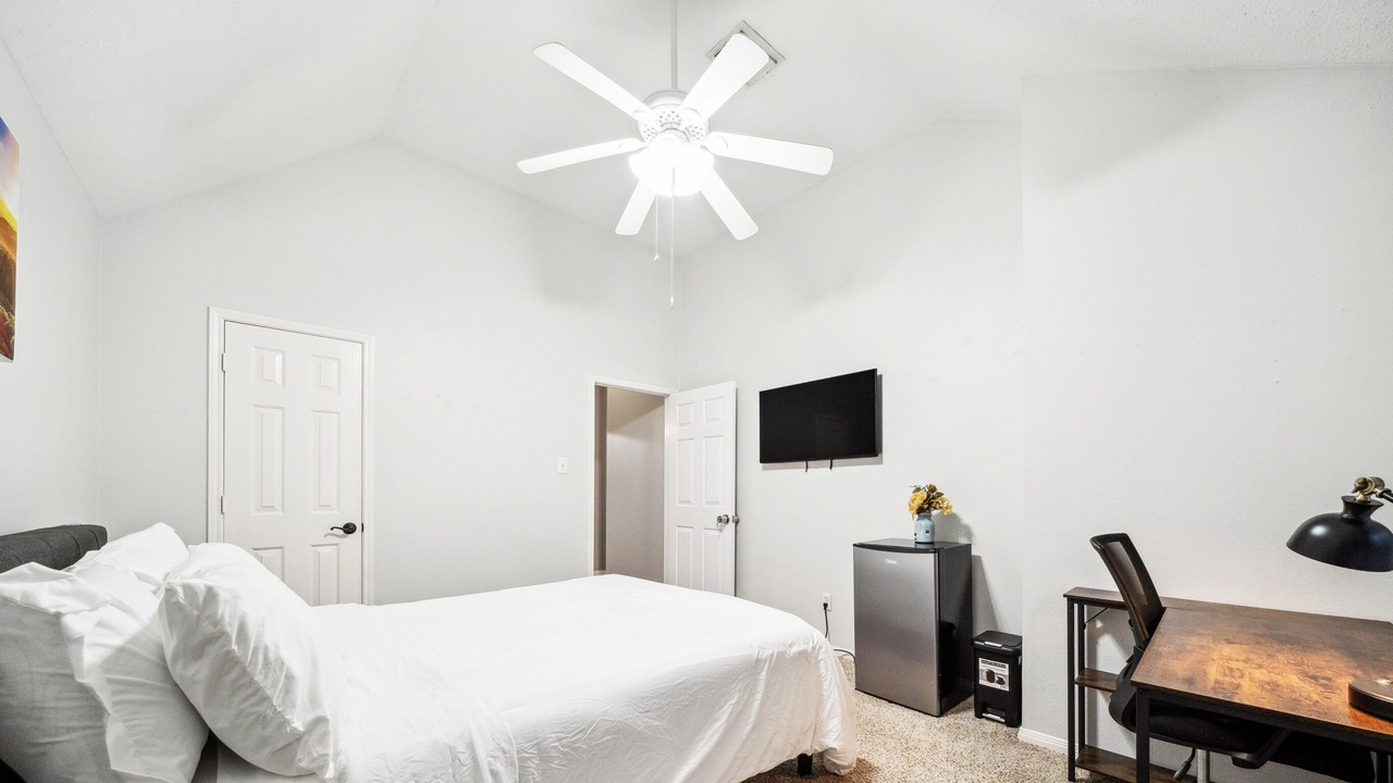 Photo of Bedroom in Spring