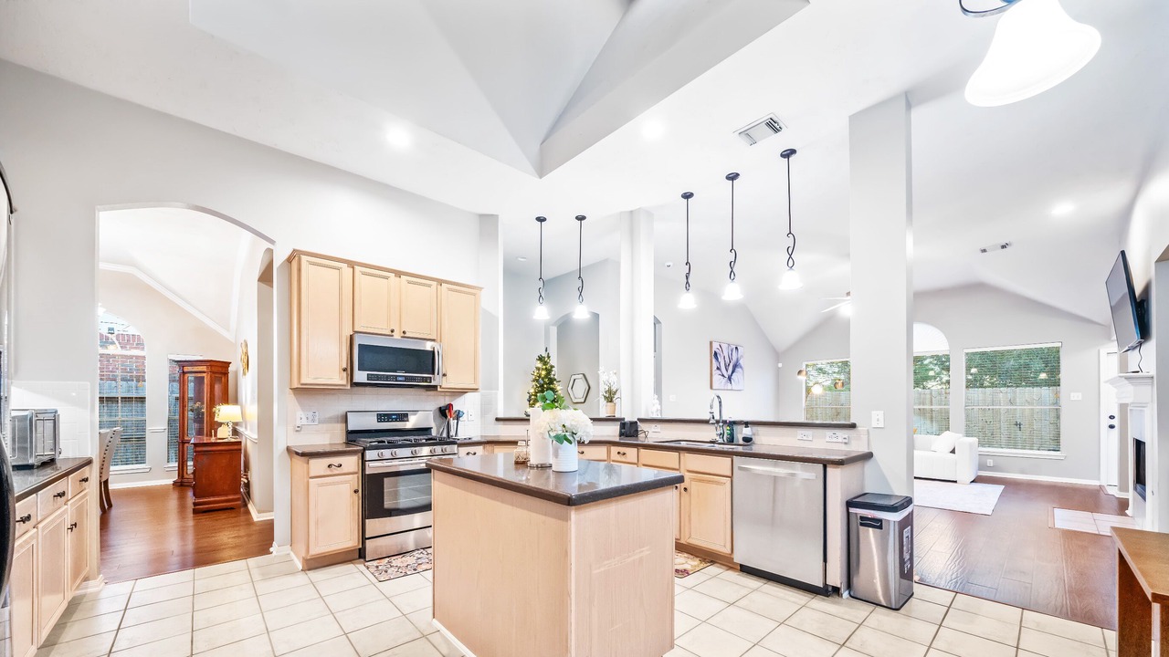 Photo of Kitchen in Spring