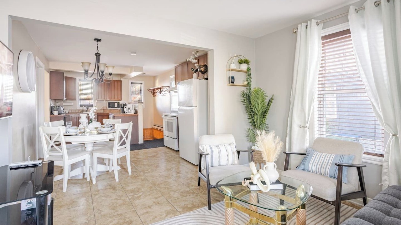 Photo of Livingroom in Saint-Edmond
