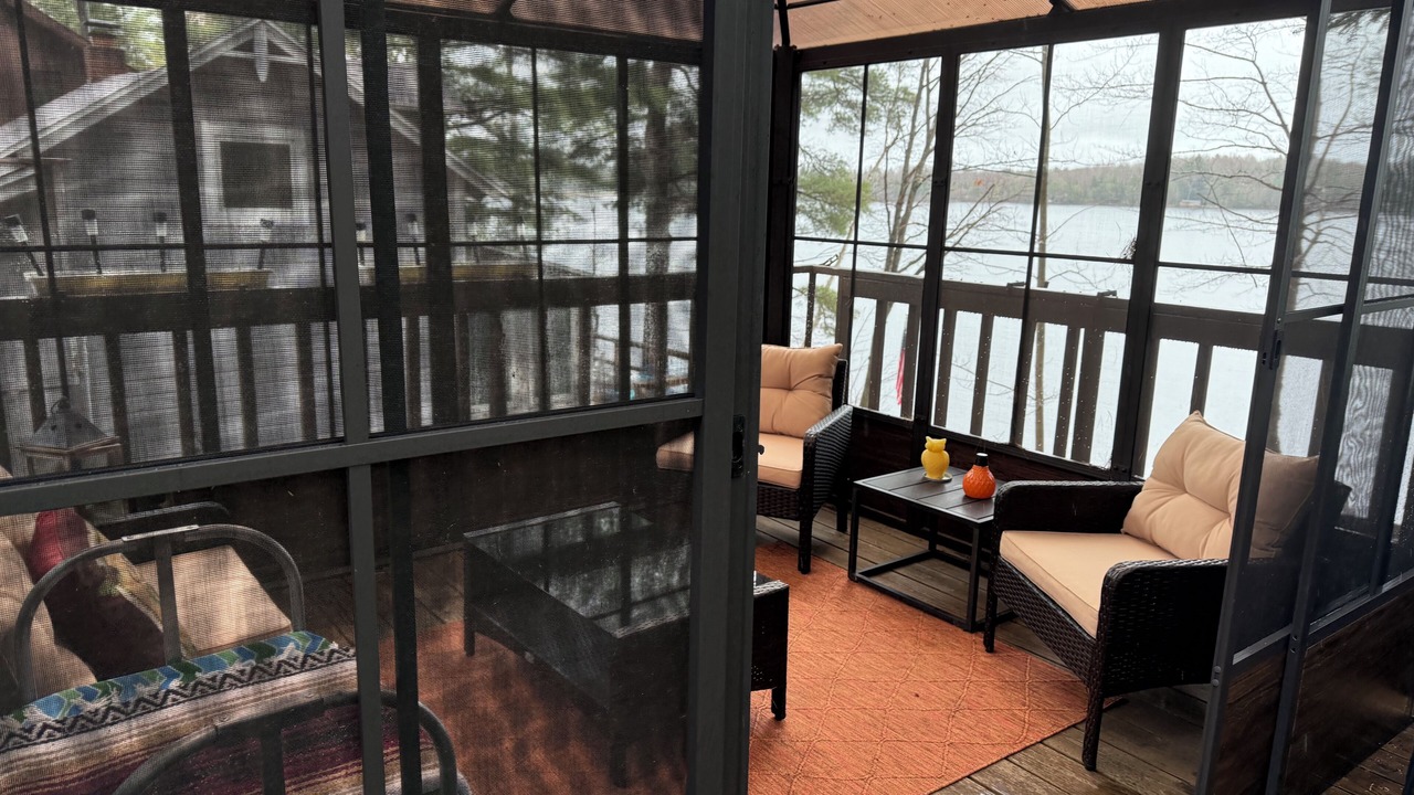 Photo of Patio Balcony in Tupper Lake